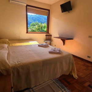 Suíte Dupla Meio de Semana - 1 Noite Com Café da Manhã *Faça Sua Reserva*