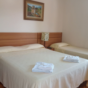 Suíte Individual Meio de Semana - 1 Noite com Café da Manhã *Faça Sua Reserva*