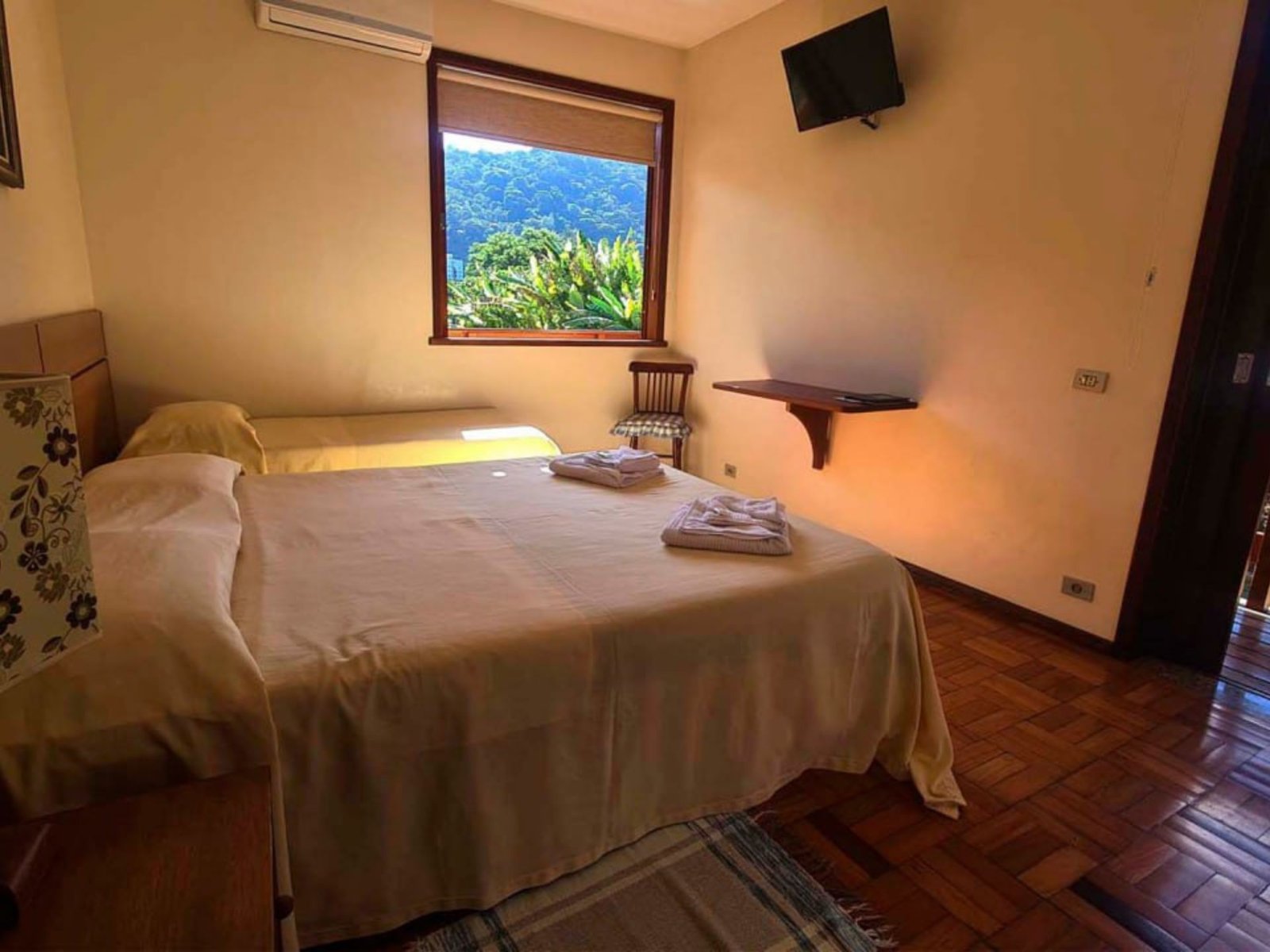 Teresópolis – Pousada – Feriado da Pascoa – Suíte Dupla – Duas Noites.